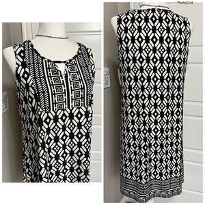 Kindred Sleeveless Shift Dress